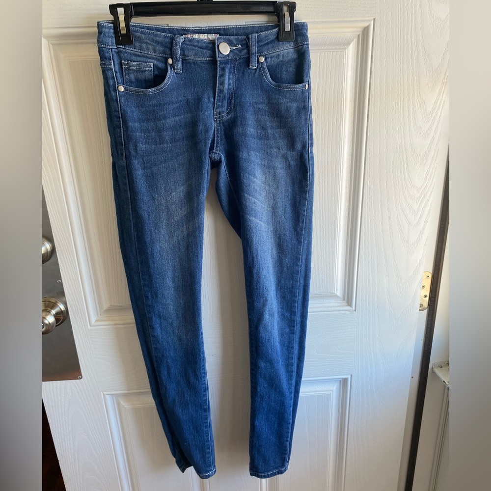 YRL Fantasy Medium Wash Skinny Jeans